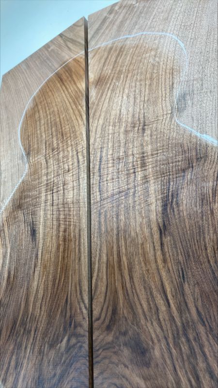 Boden & Zargen Nussbaum, europ., Archtop, EInzelstück #009